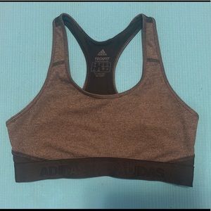 ADIDAS Sports Bra 🏋🏽‍♀️